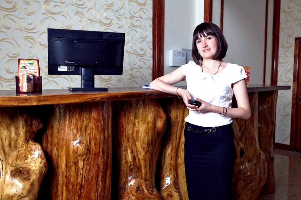Carivka Hotel Ngoại thất bức ảnh