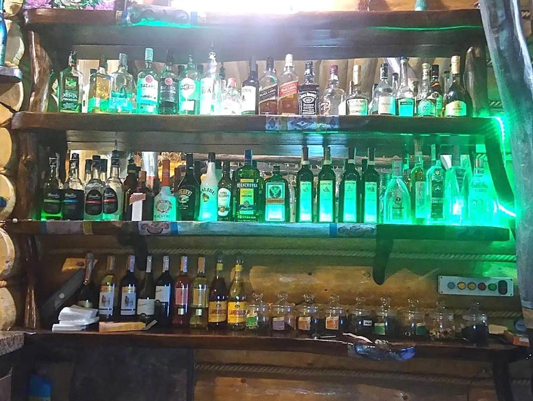 Carivka Hotel Ngoại thất bức ảnh