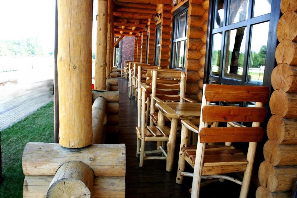 Carivka Hotel Ngoại thất bức ảnh